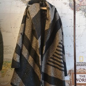 Long Le Chateau Sweater with Hood & Pockets!